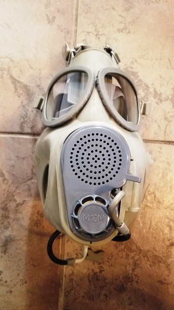CZ Gas Mask New with hydration Tubing